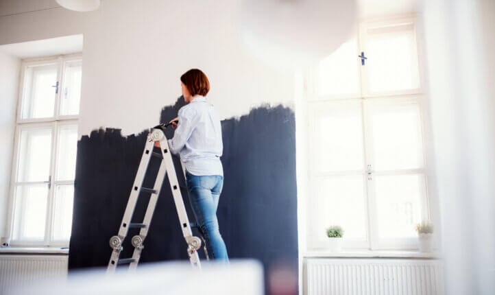 Creative leader, mentor, and mum painting and not cutting out corners